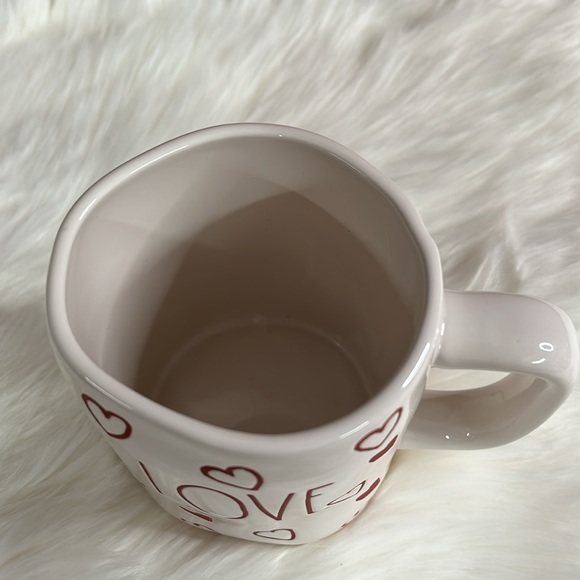 ❣️ RAE DUNN | “Love” Mug with Hearts - Picture 2 of 4